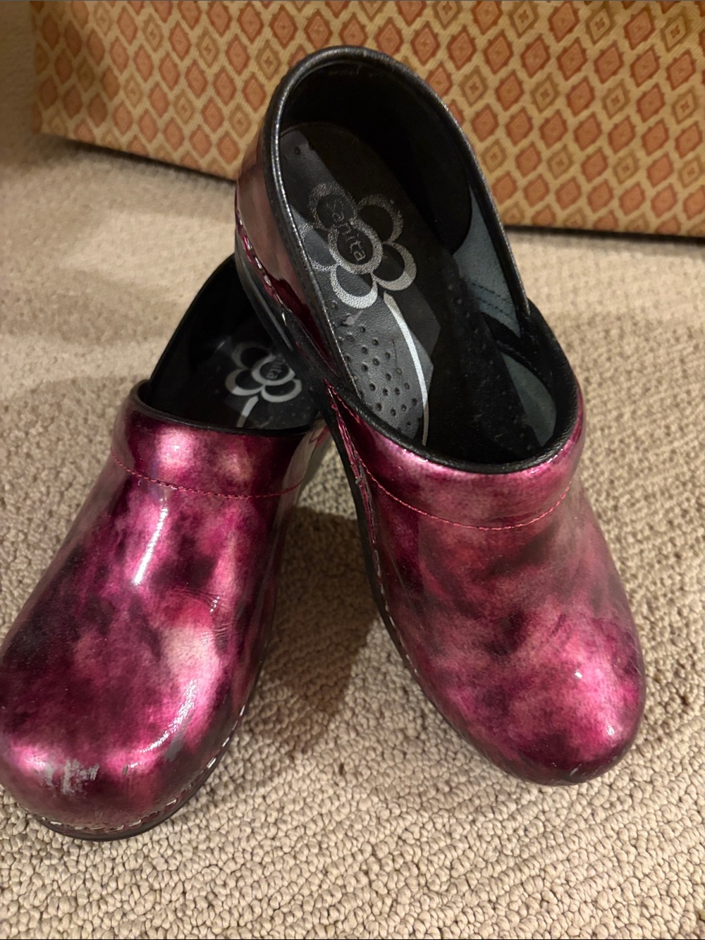Sanita Metallic Fuchsia Slip-On Clogs